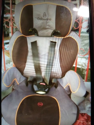 Cadeira apartir de 6 mês a 10 - Foto 2