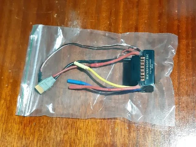 Três (3) ESC Brushless de 60 amperes Lipo 2S - 3S, Cooler, à prova d´água Waterproof - Foto 5