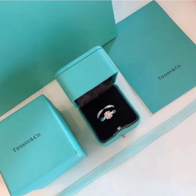 Anel de noivado tiffany &co. - Foto 2