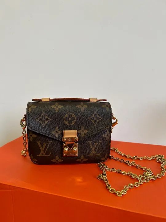 BN LV Micro Metis in Monogram premium - Foto 5