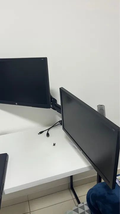 Kit - Dois Monitores HP V19b + suporte 360- Perfeitos para trabalho e jogos! - Foto 5