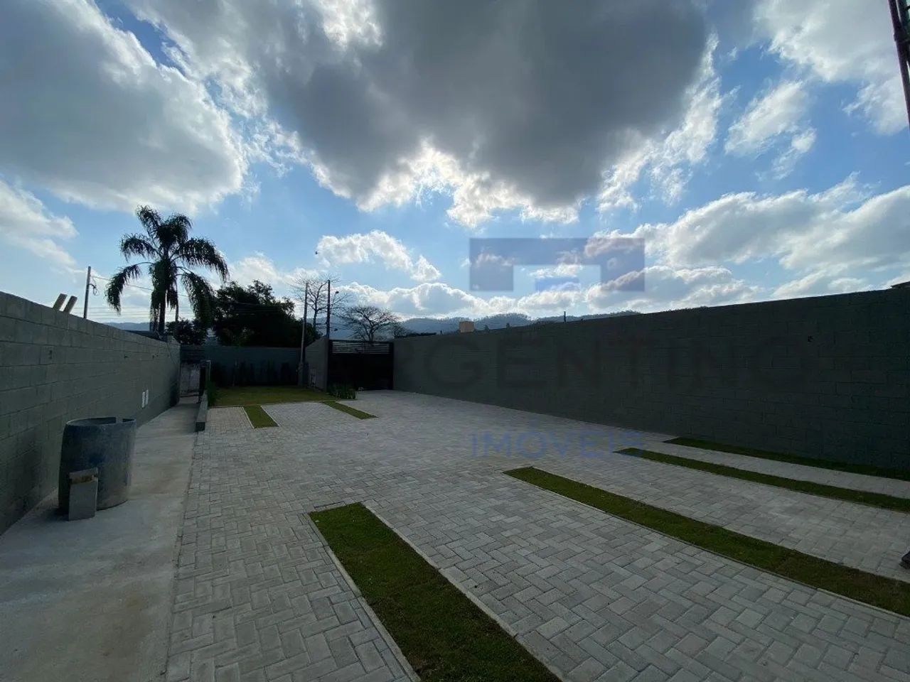 Casa de Vilagio no Butujuru - NOVA e com MUITO bom GOSTO - Foto 5