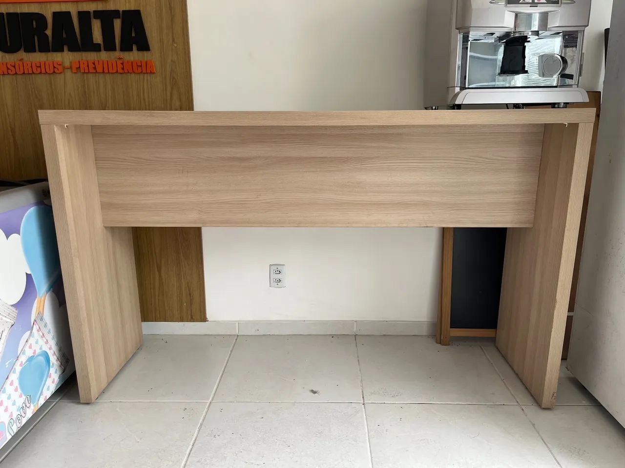 Balcão para banquetas  - Foto 2