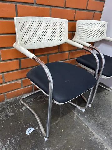 Cadeiras de escritório 64706406722049122