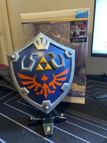 Combo Action Figures Hyrule Shield + Revali First 4 Figures