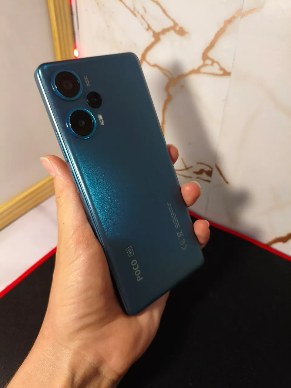 Xiaomi Poco F5