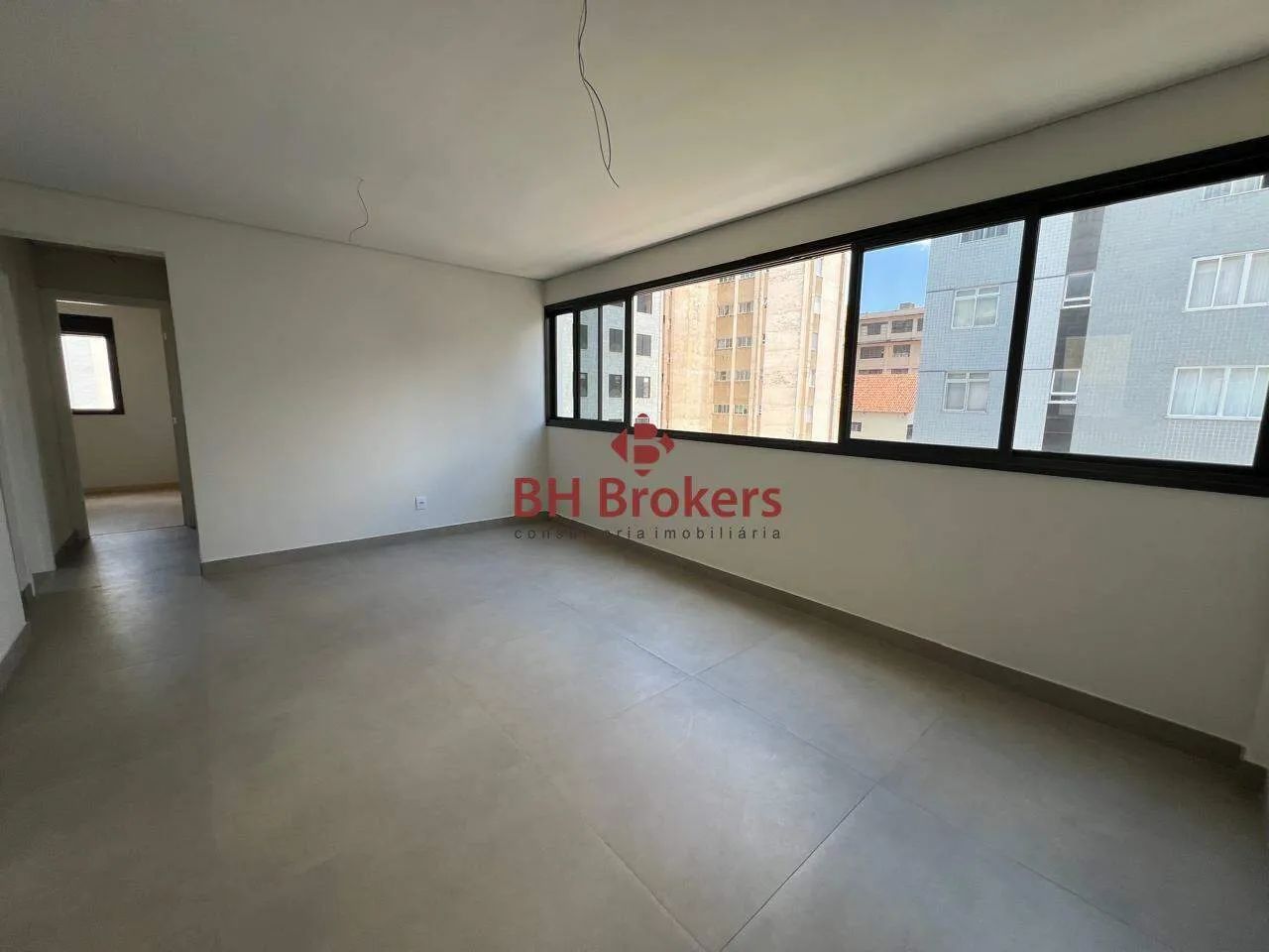 APARTAMENTO DE 2 QUARTOS NO BAIRRO SANTO ANTÔNIO