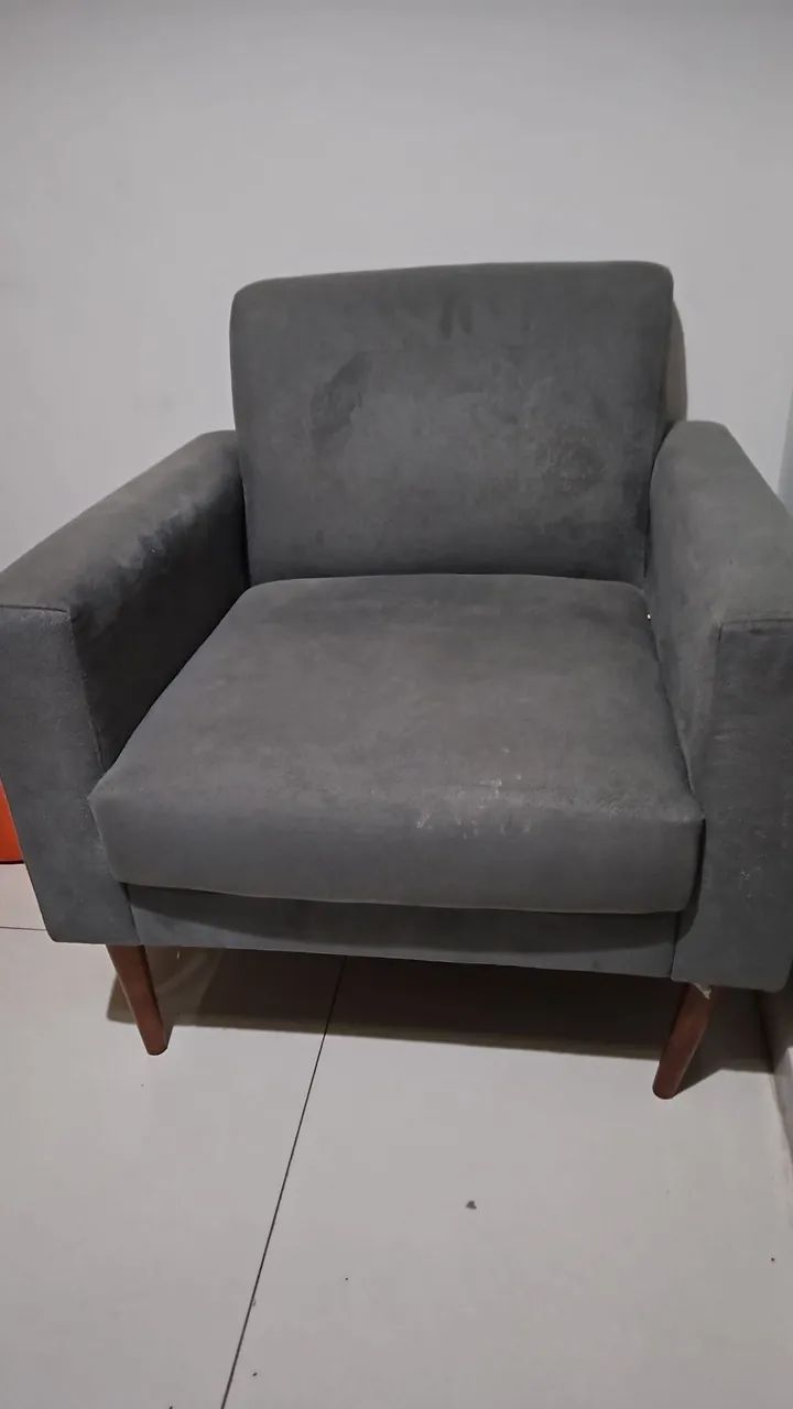 GRAY VELVET ARMCHAIR64520803652609120