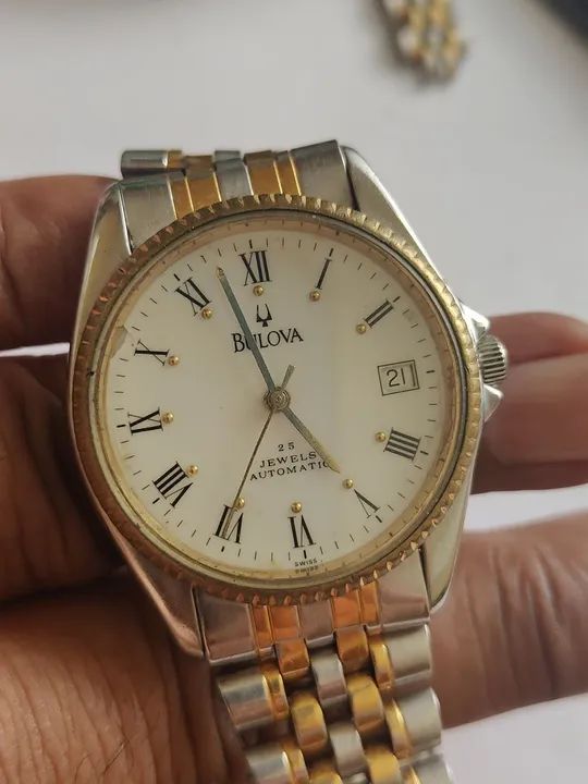 Relógio Bulova Automático suíço 