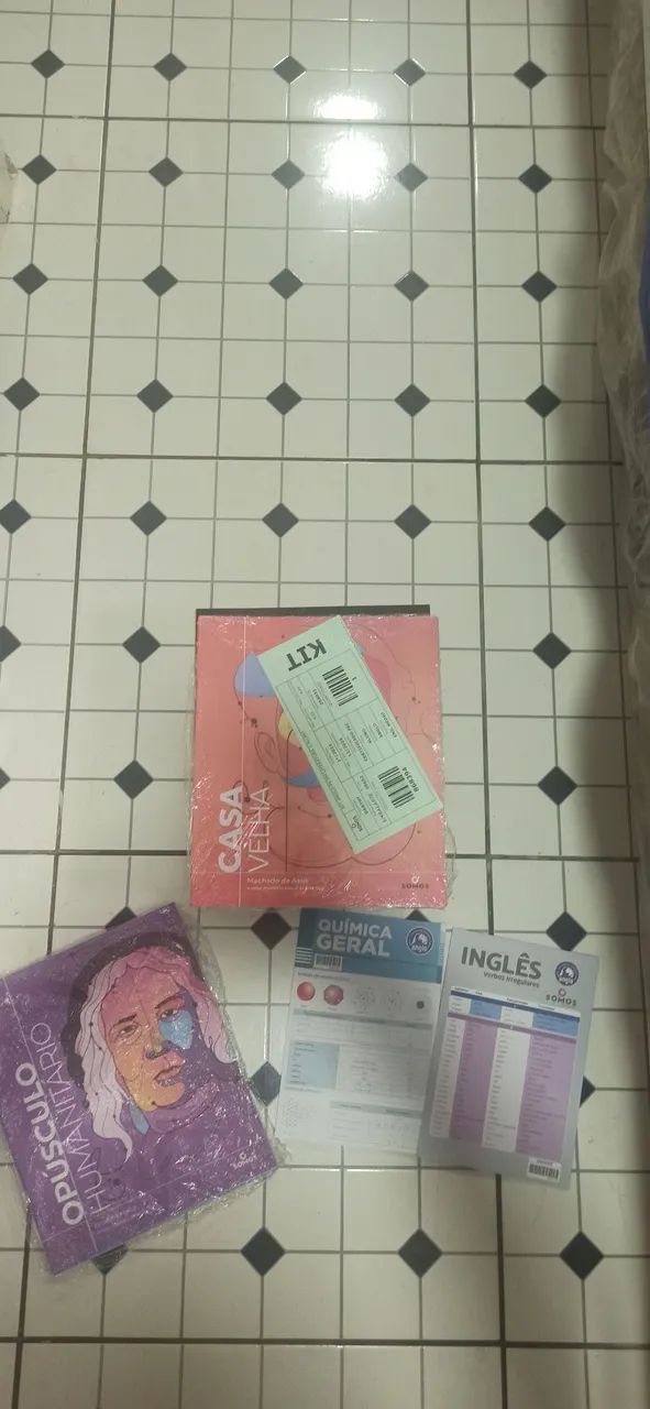 Kit de Material Anglo - Cursinho Pré-Vestibular - Excelente Estado - Foto 5