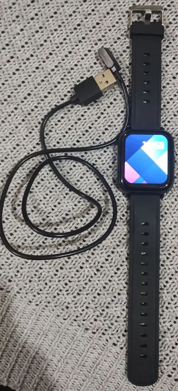 Smartwatch Fitness com Carregador