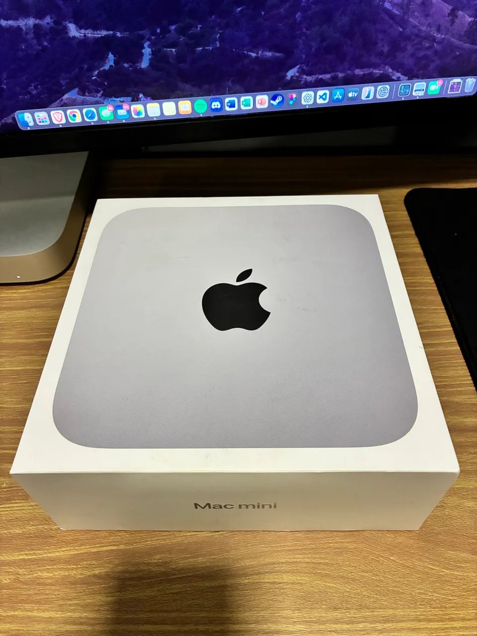 Mac Mini M1 8GB/256GB - Excelente Estado + Caixa e Acessórios