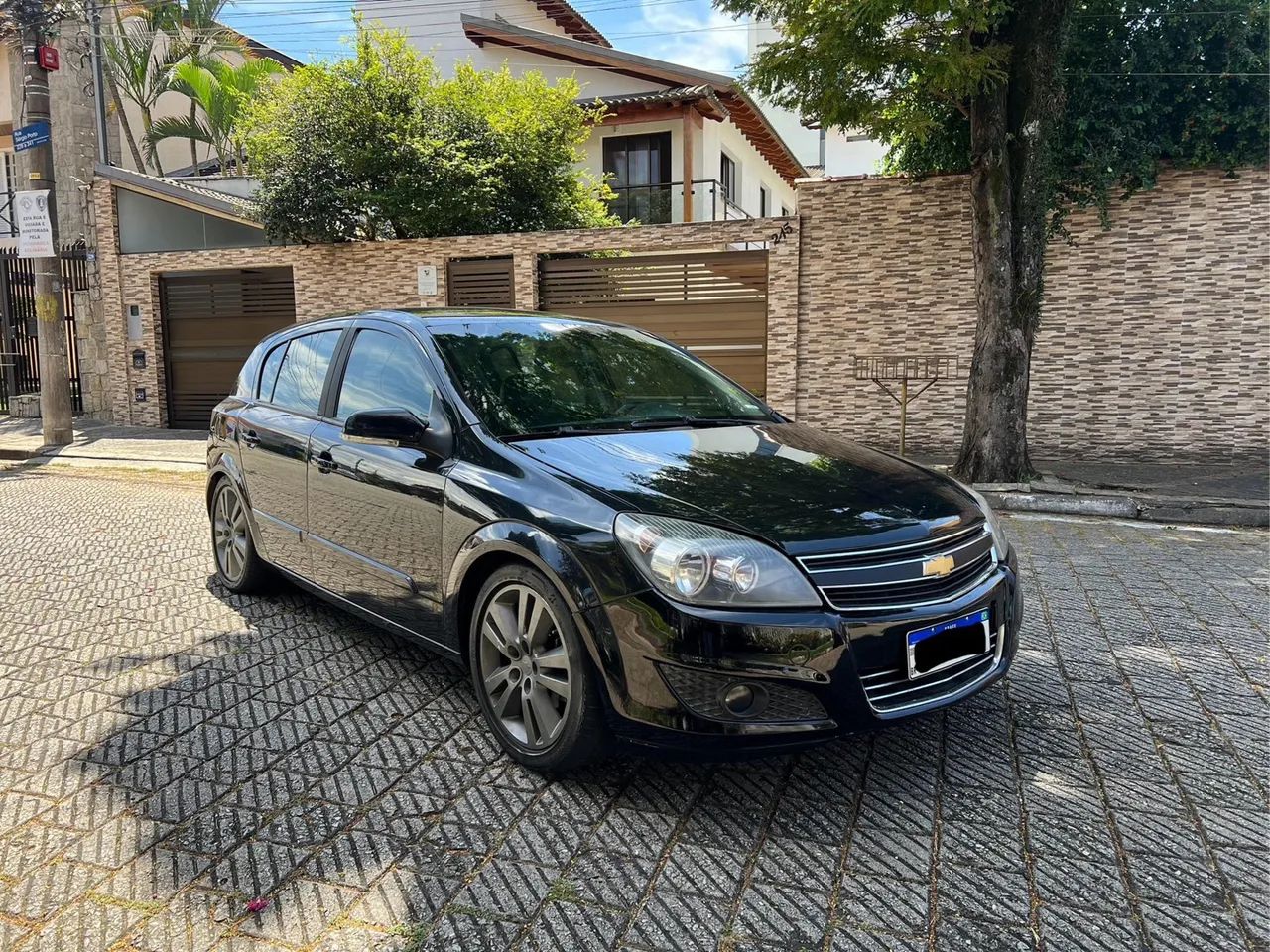 VECTRA GT 2011 