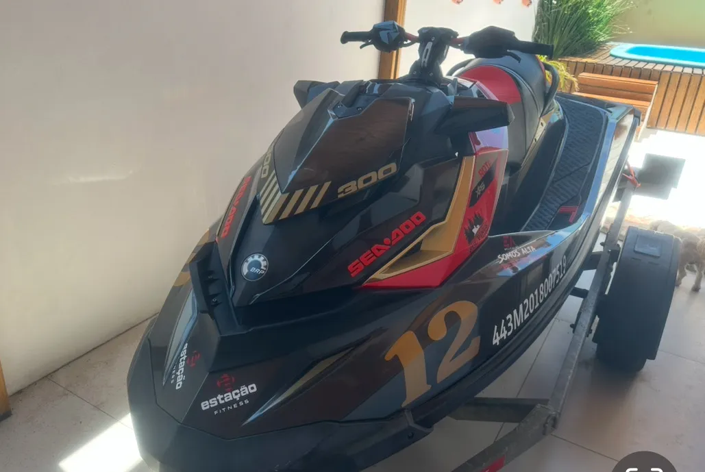 Vendo ou troco por carro Jet Ski Sea-Doo RXP 300 2019 com carreta