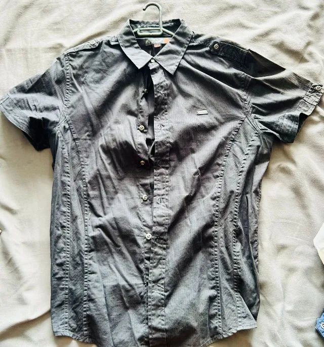  Camisa social manga curta importada R$ 60,00 - Foto 2