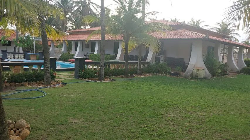 Casa plana com quatro quartos - Morro Branco - 550m²  - Foto 2