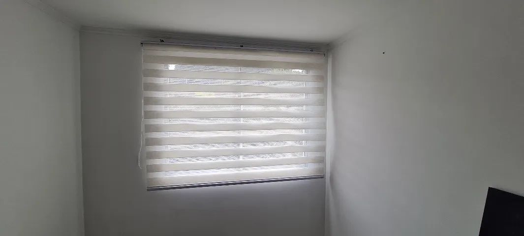 Persiana Double Vision Sunny 180cm (larg) x 220cm (alt) na cor Linho Creme - Foto 4