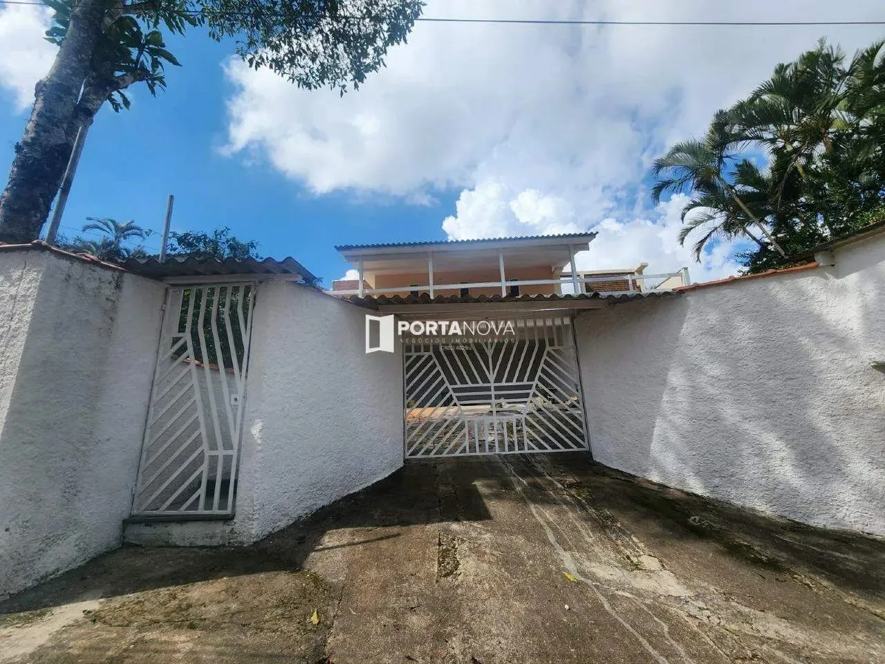 Casa para aluguel, 4 quartos, 1 suíte, 4 vagas, Vale do Sol - Embu das Artes/SP