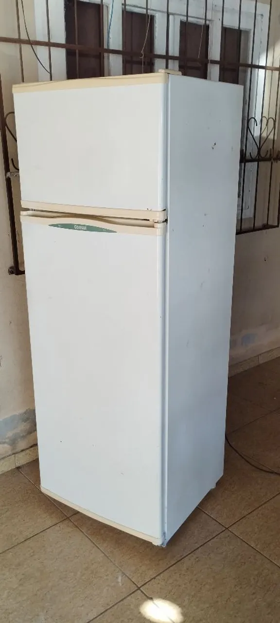 Geladeira Consul duplex gelo seco