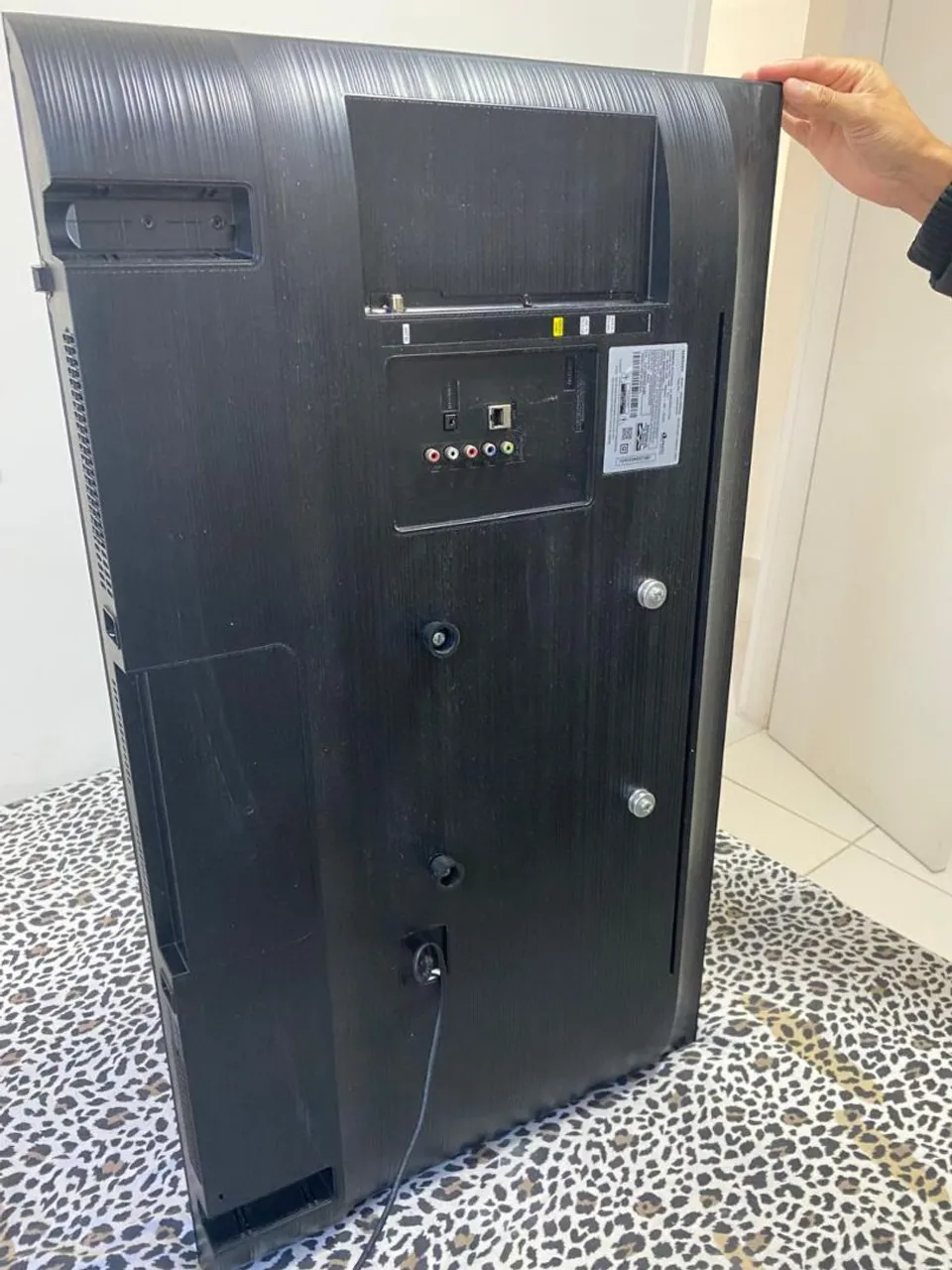TV Smart Samsung 43 polegadas quebrada