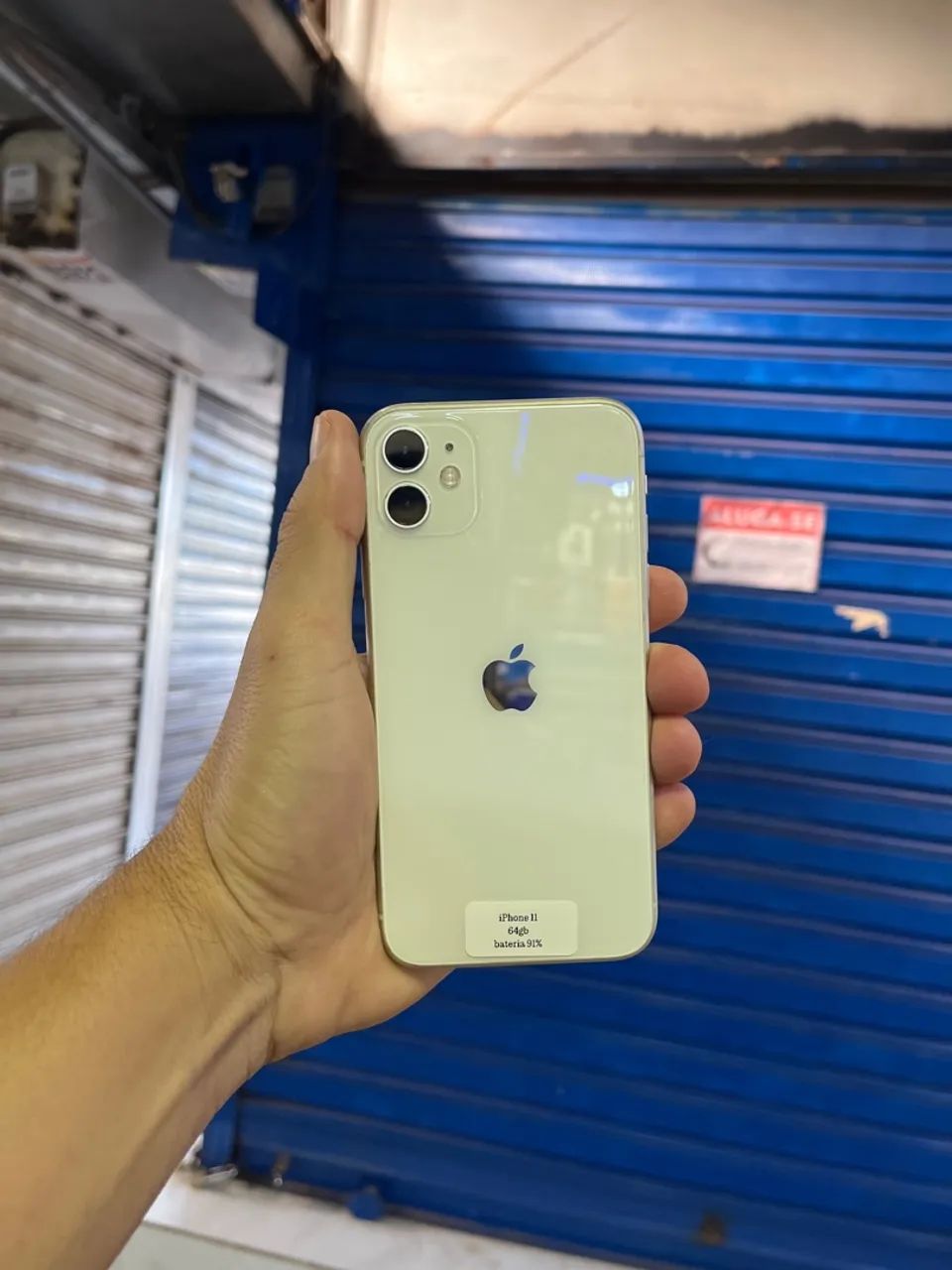 iPhone 11 64gb 91% de bateria , 1 ano de garantia pela nossa loja 
