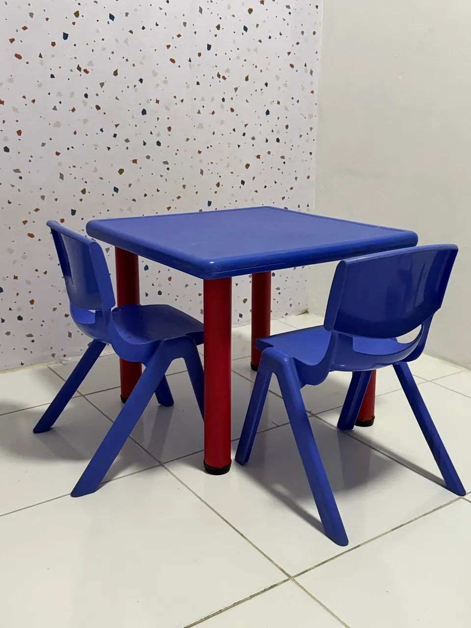Conjunto de mesa infantil  - Foto 2