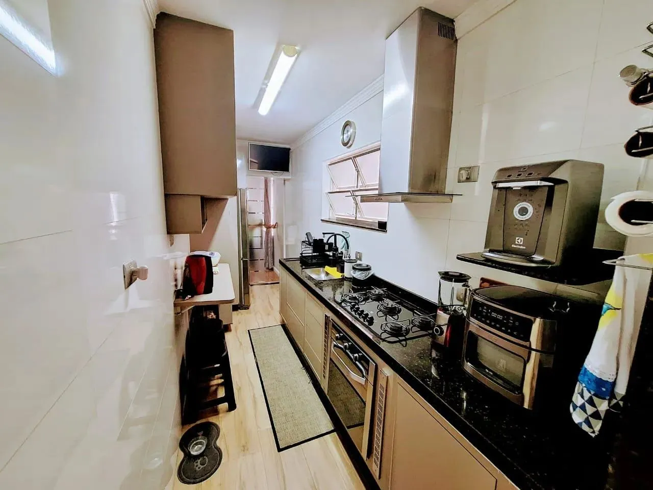 Apartamento para Venda em São Vicente, Boa Vista, 2 dormitórios, 2 banheiros, 1 vaga