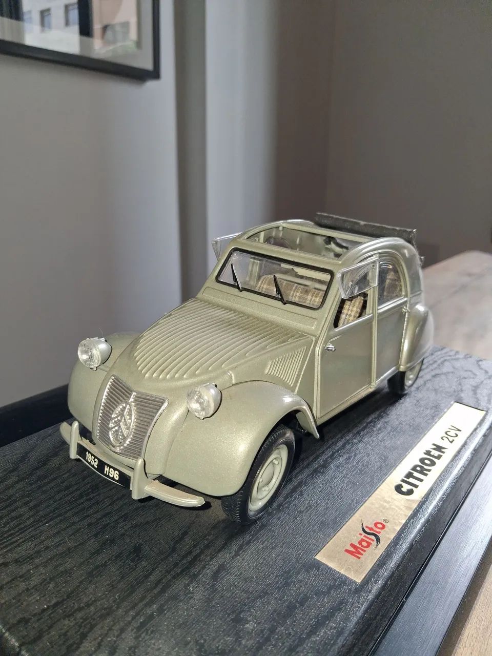 Citroën 2CV 1952 - Maisto 1:18 - Foto 2