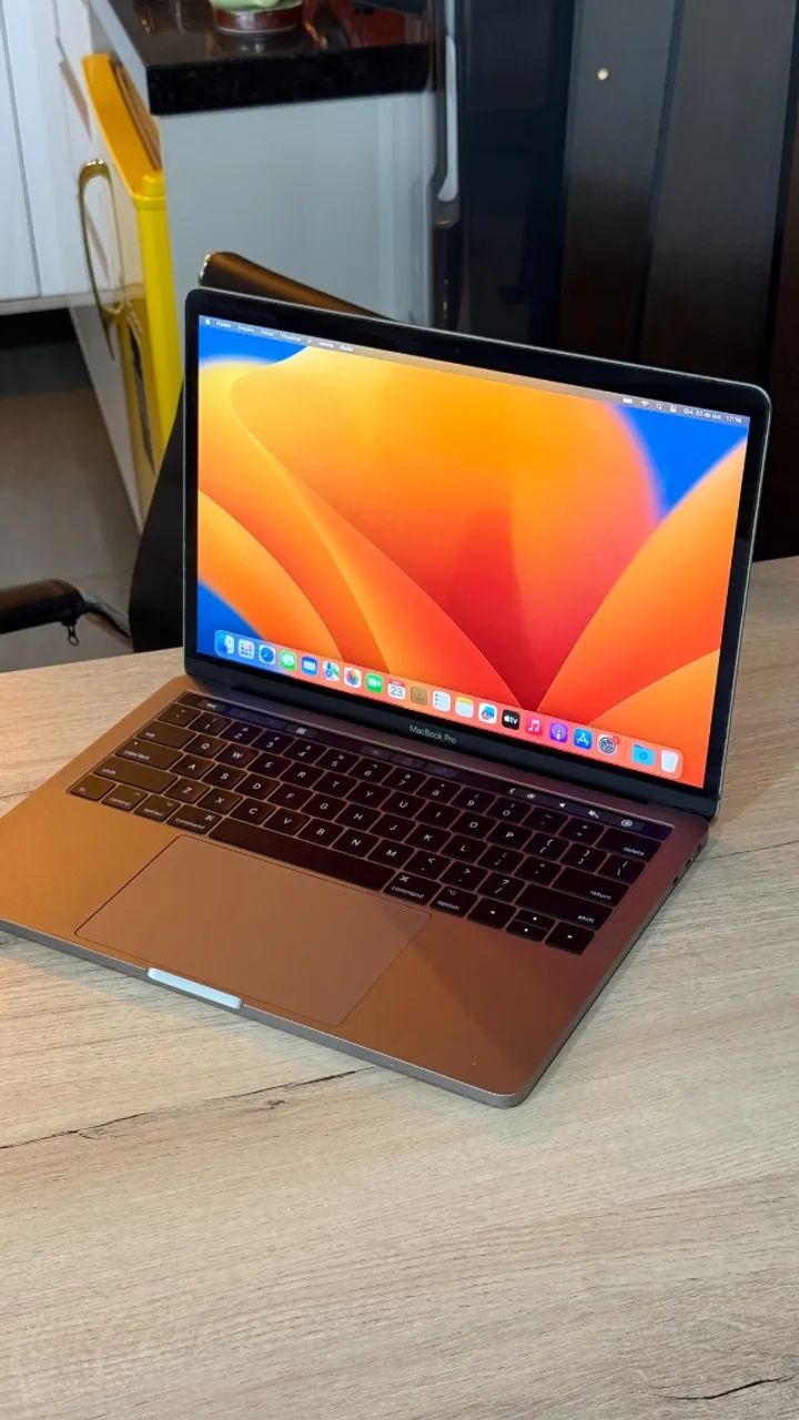 MacBook Pro 2017 256GB SSD | 8GB Ram | TouchBar | Retina - Loja