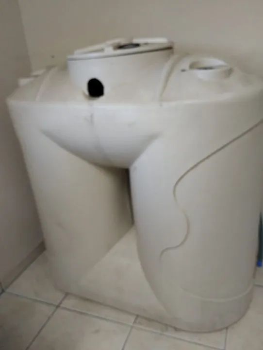 Tanque Slim de Polietileno com Reservatório 600 Litros Fortlev - Foto 4