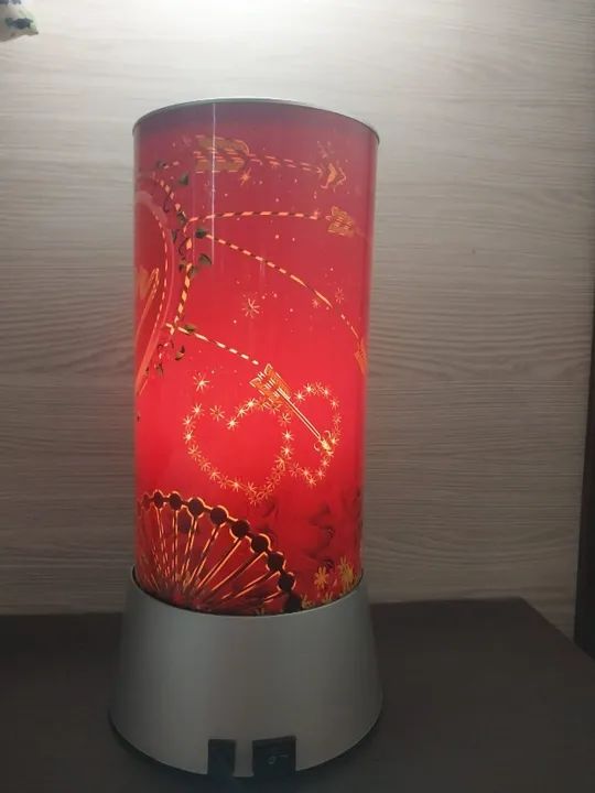 Luminária Giratória Decorativo Motivo Romântico