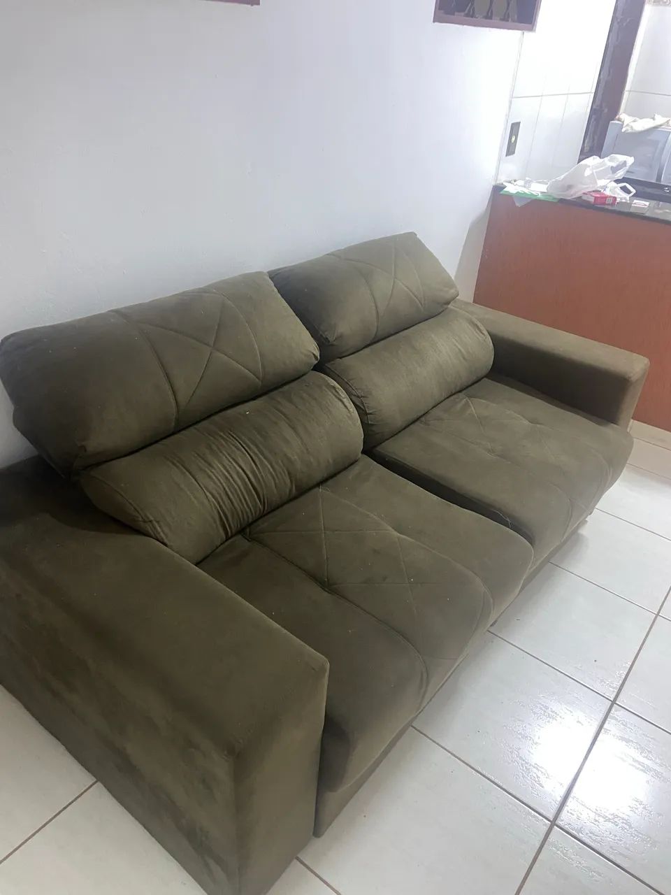 Sofá 2 Lugares Retrátil - Confortável - Em ótimo estado64842031602817120