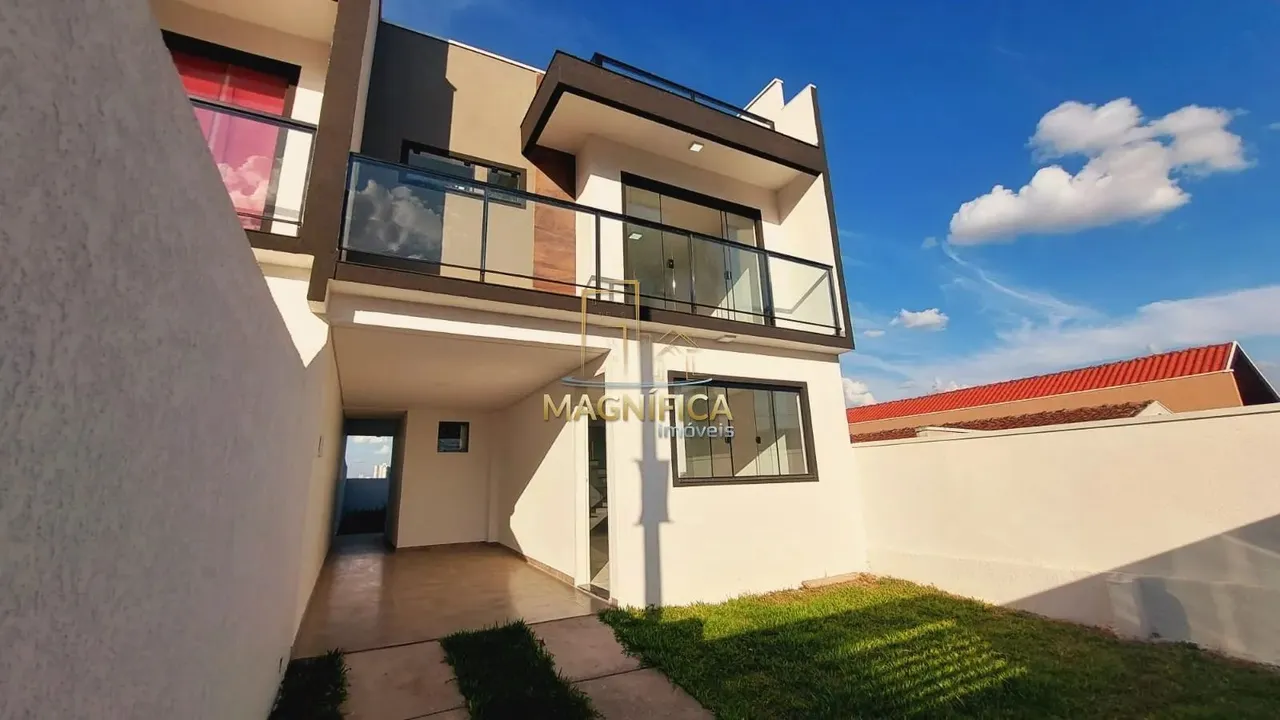 SOBRADO com 3 dormitórios à venda com 131m² por R$ 780.000,00 no bairro Portão - CURITIBA