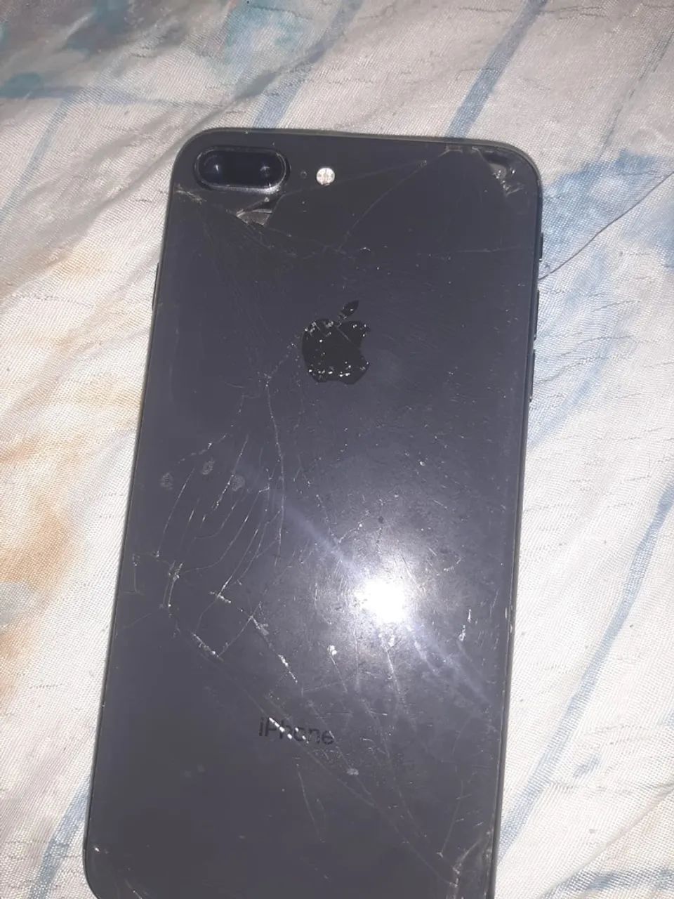 iPhone 8 plus 