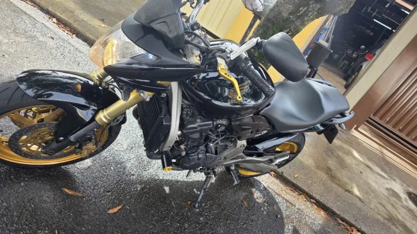 Hornet cb600 2010 seminova  - Foto 8