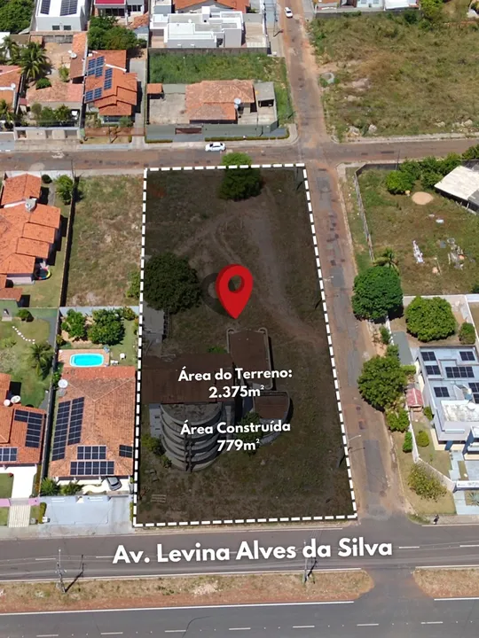 Vende-se terreno de esquina no Park Caçari