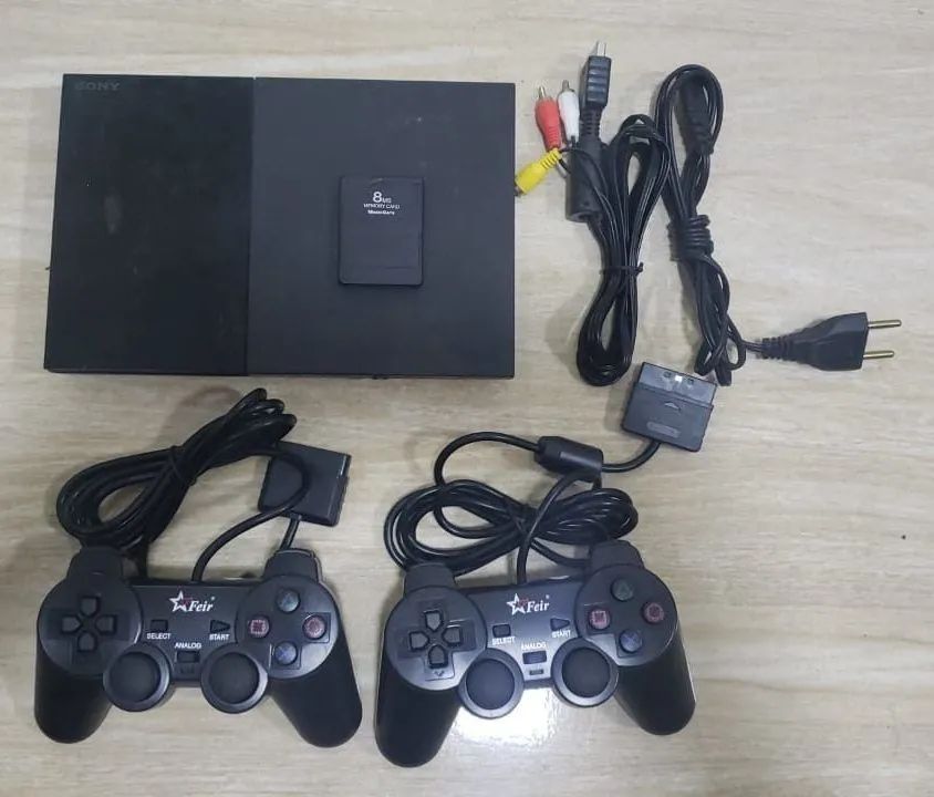 Playstation 2 com 18 jogos, 2 controles e 1 memory card