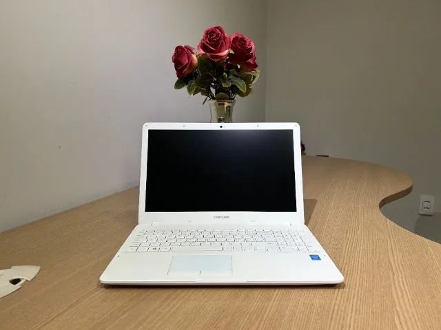 Notebook Samsung i5 6Gb 120Gb SSD Full HD Nvidia GeForce (Garantia)