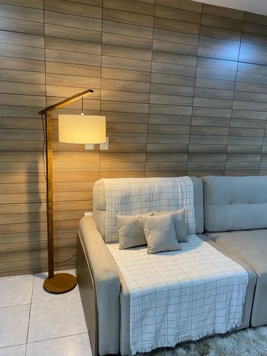 Abajur de chão de madeira - Frete grátis! - Foto 5