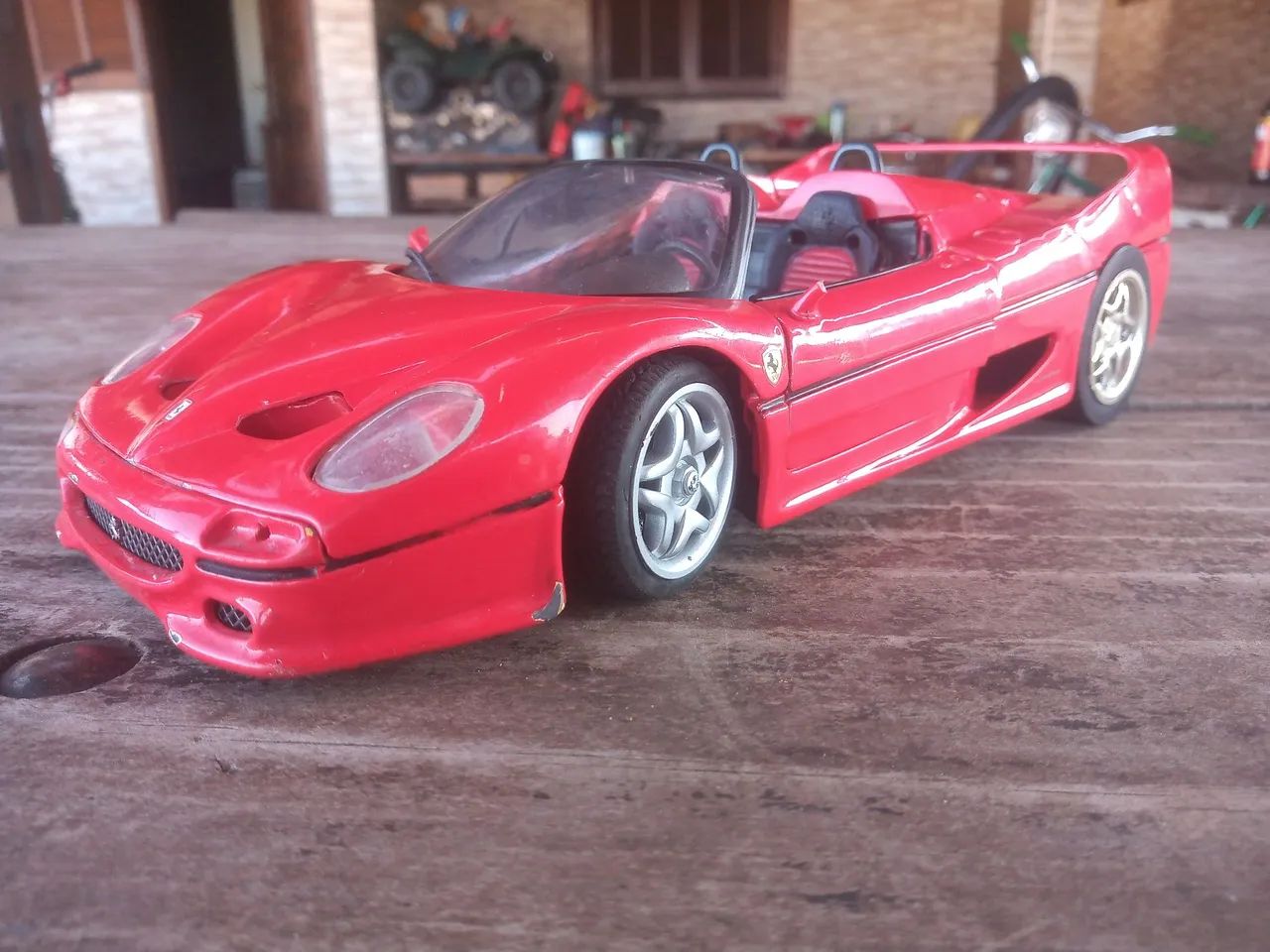 Miniatura Ferrari F50 ZAP 