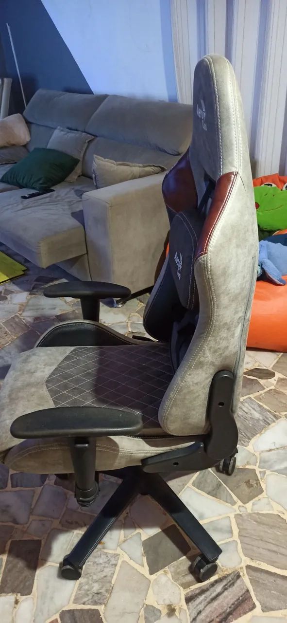 Cadeira Gamer Aerocool Duke - Foto 2