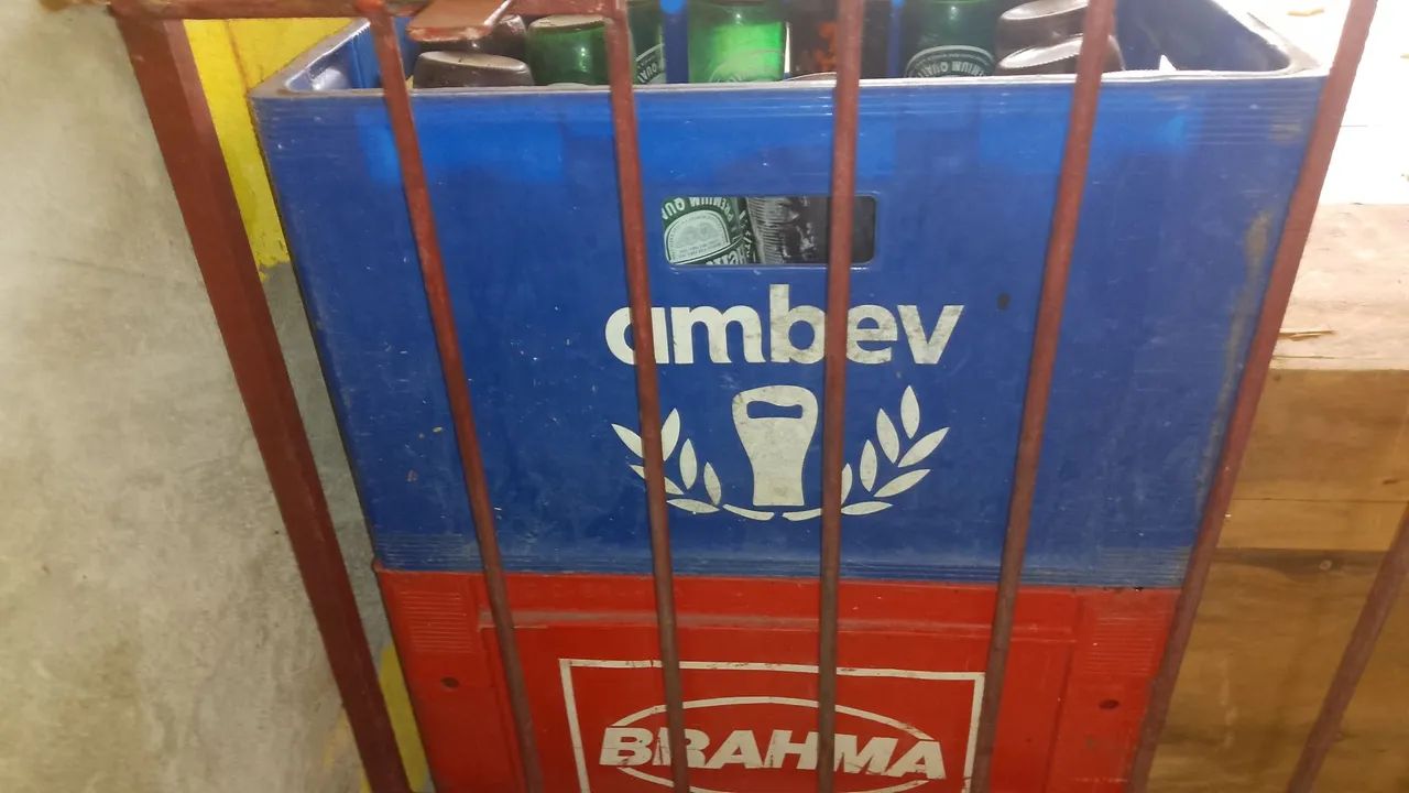 Duas grades com garrafas de 600ml - Foto 2