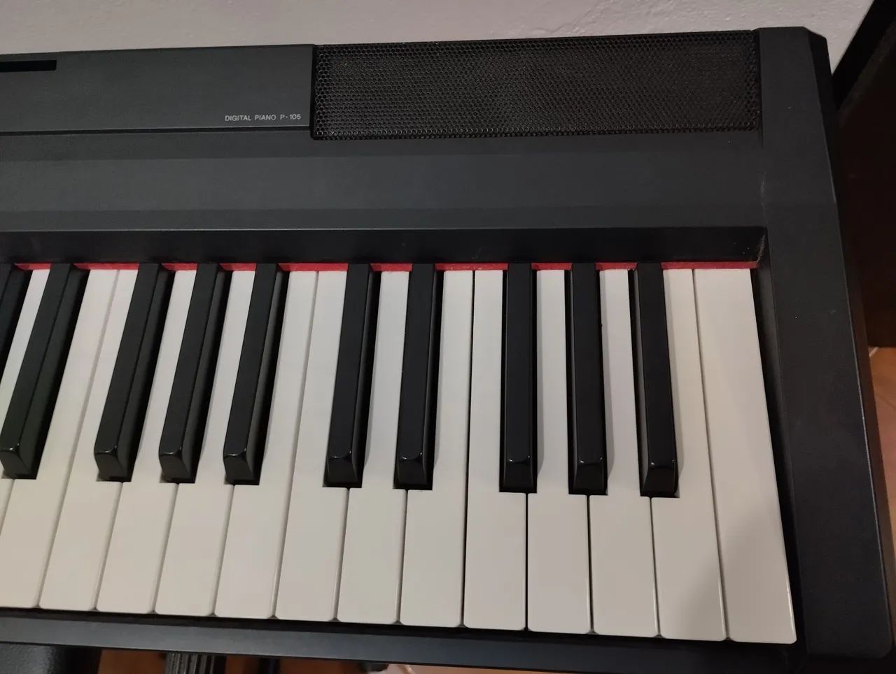 yamaha p105
