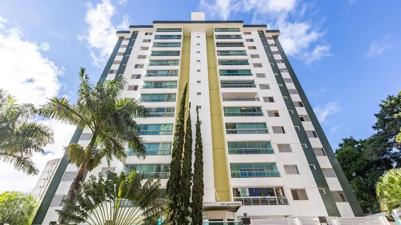 Imóvel à venda no Residencial Lago do Bosque , com 3 quartos no Pedro Ludovico