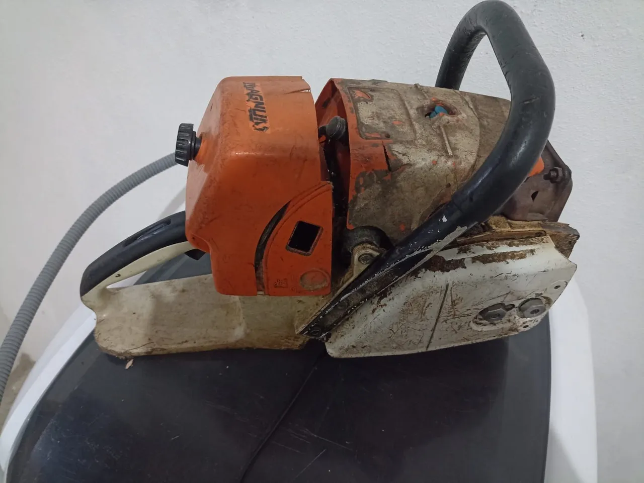 2 Motosserra Stihl- as 2 por 1.000
