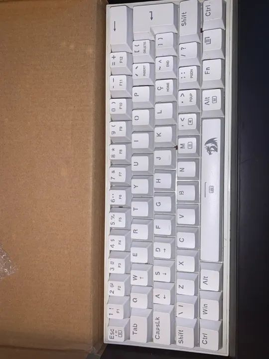 Teclado redragon fizz k617 rgb branco