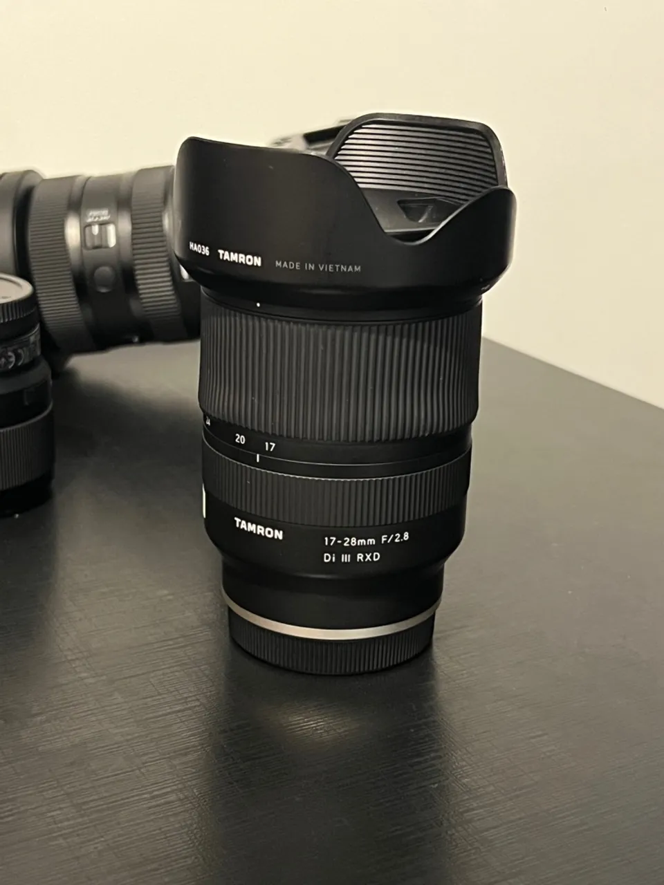 Lente Tamron 17-28 2.8 full Frame