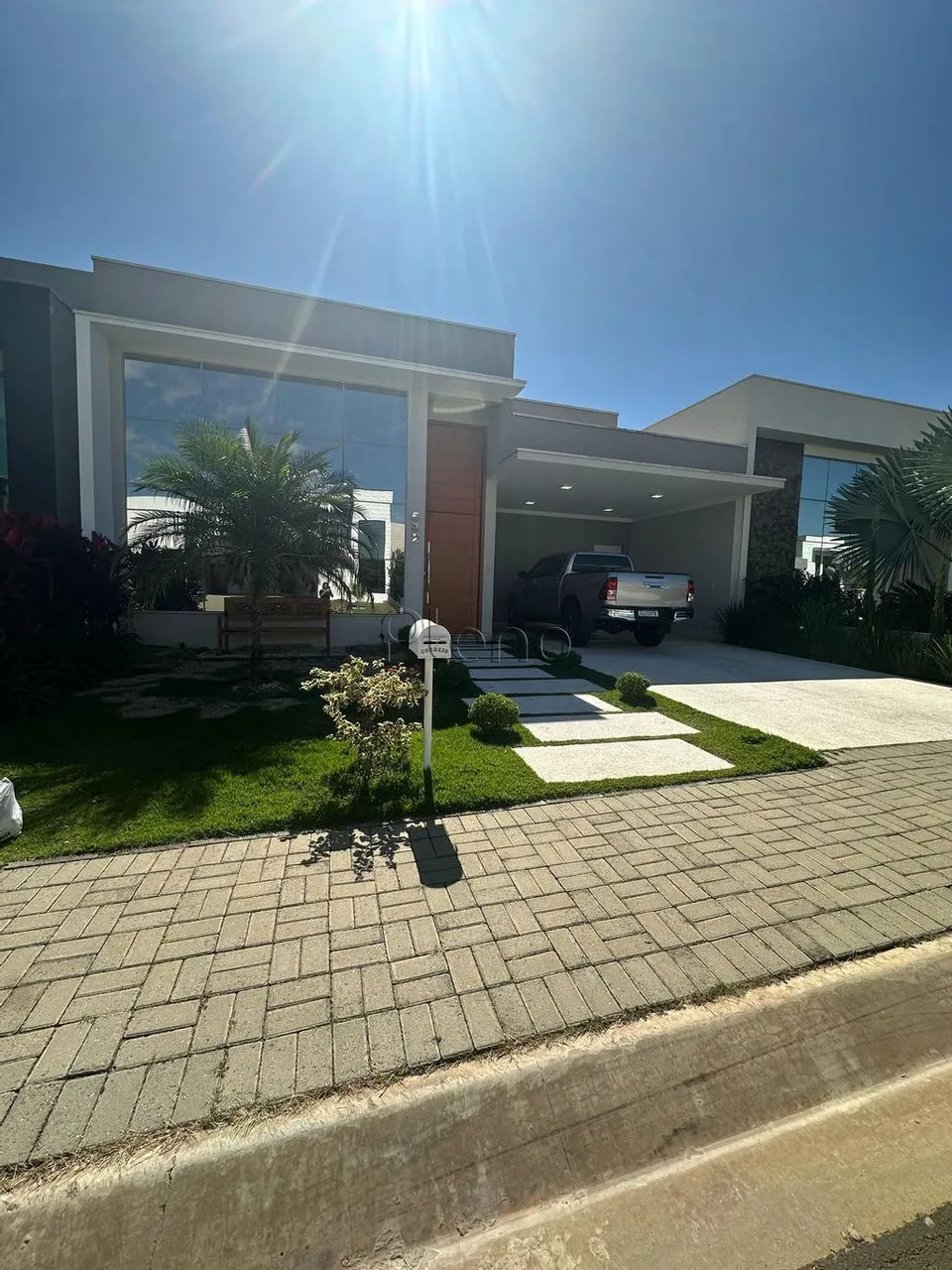 Casa à venda em Indaiatuba, Jardim Residencial Dona Lucilla, com 3 suítes, com 190 m²