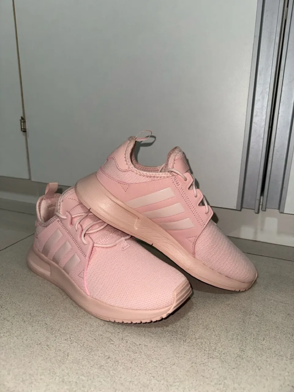 Tênis Adidas Rosa