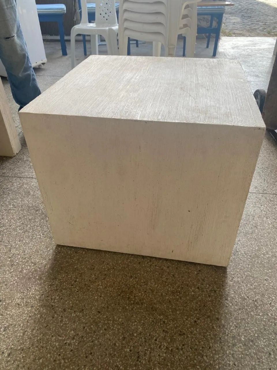 Mesa de cabeceira madeira